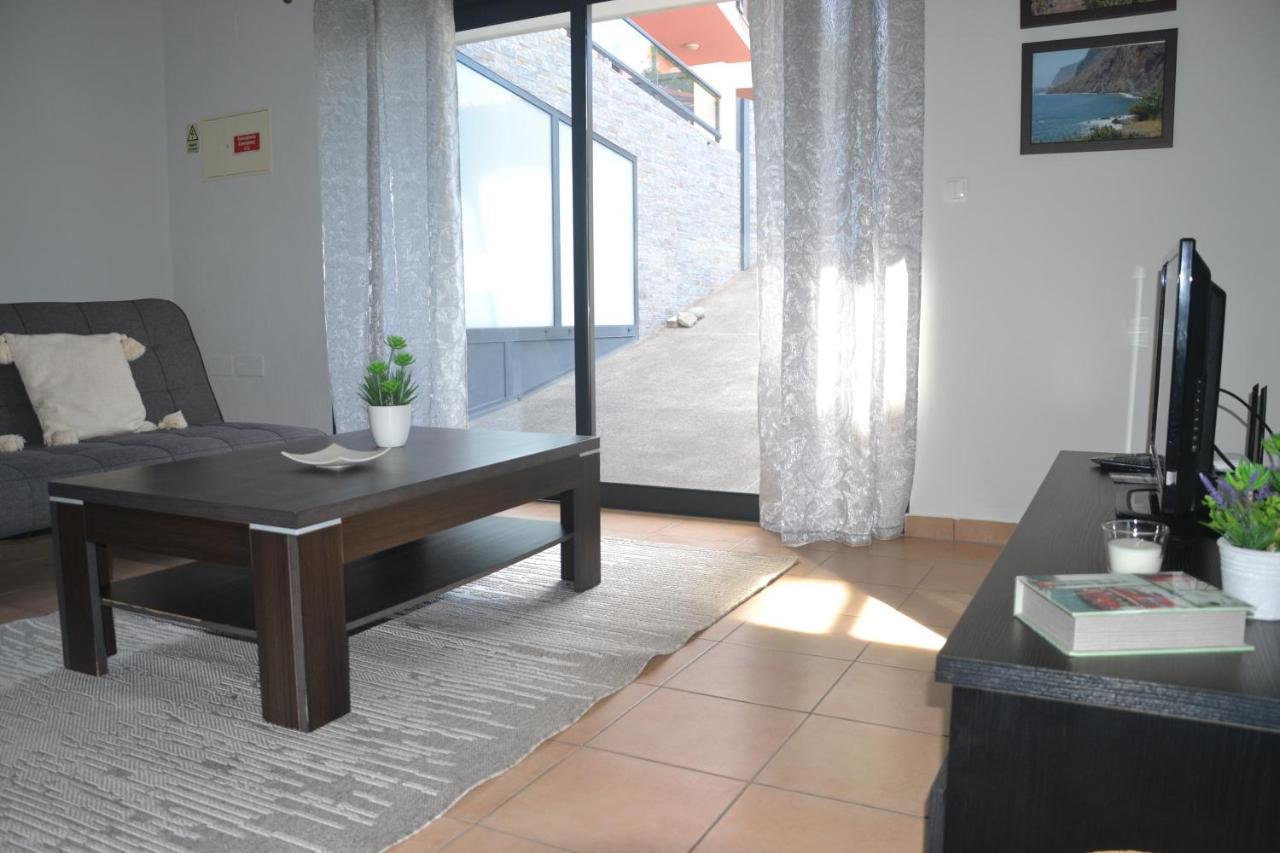 Casa D' Avo Zeza Apartment Jardim do Mar Bagian luar foto